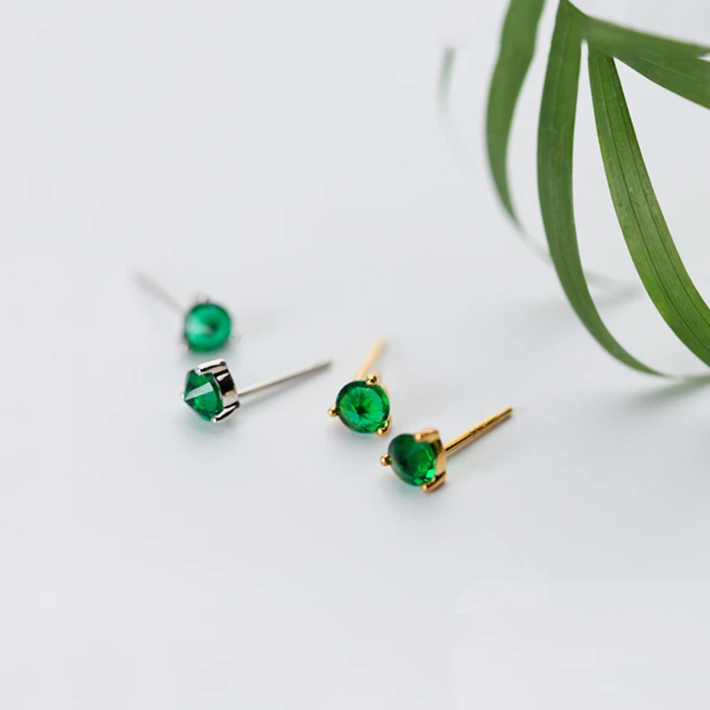 Женские серебряные классические серьги с 3 зубцами зеленые круглые