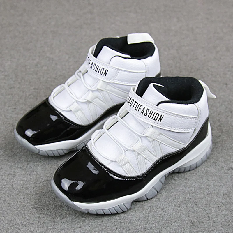 Нескользящие резиновые детские кроссовки New Jordan черные баскетбольные для