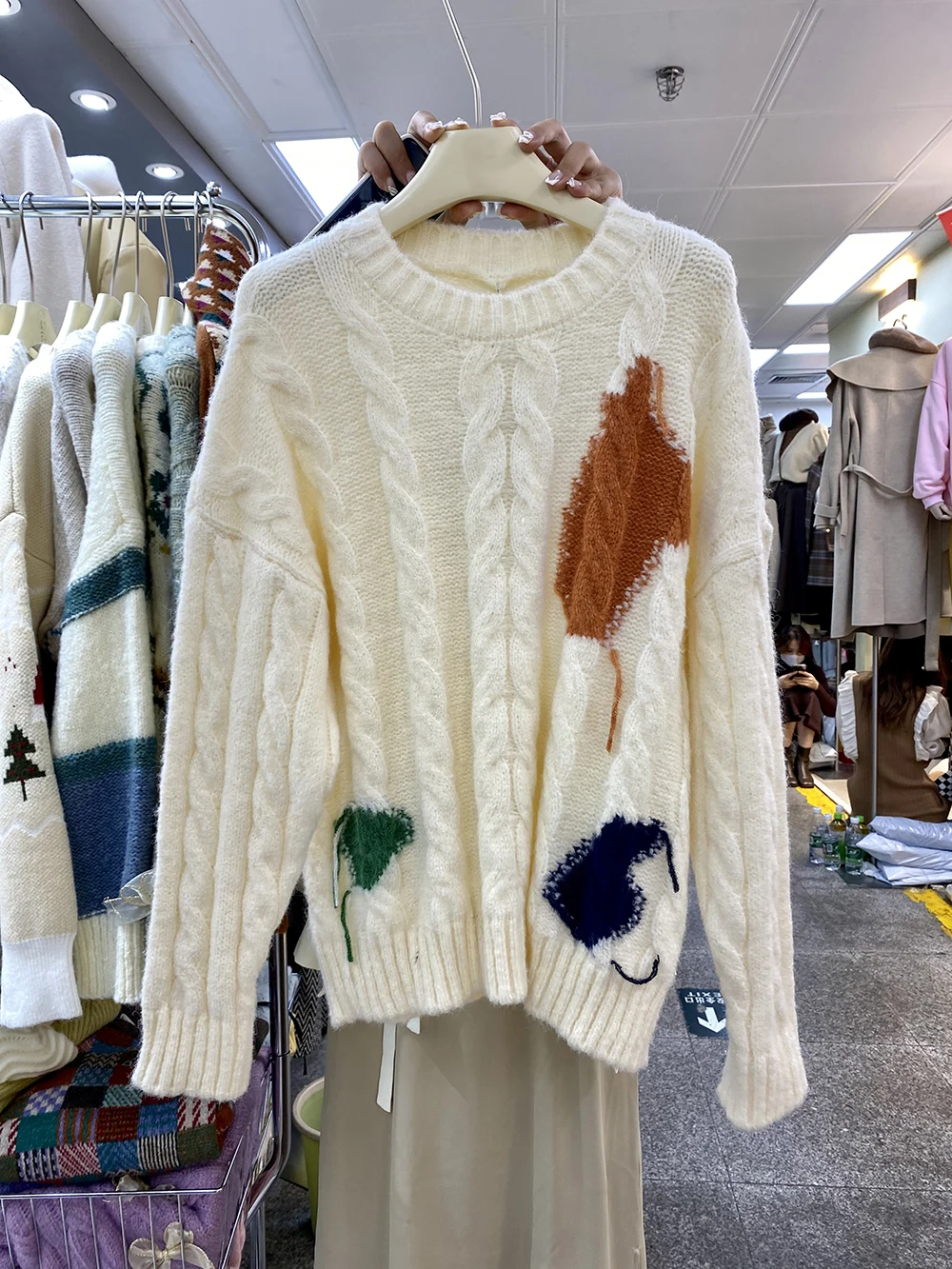 

VANOVICH Korean Japan Style Contrast Embroidered Mid-length Knitted Sweater 2022 Autumn and Winter New Pullovers