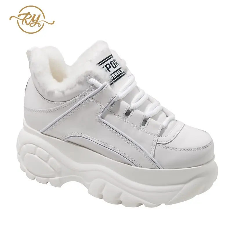 Женские кроссовки из натуральной кожи на платформе овечьей шерсти с