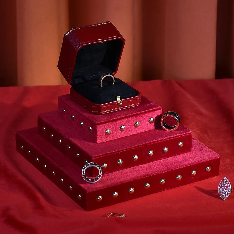 New product flannel jewelry display backing board creative rivet jewelry display platform board jewelry increase table