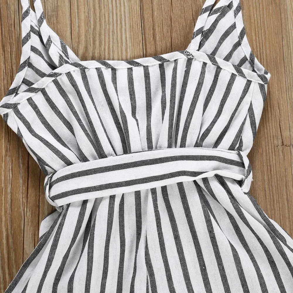 

Summer Newborn Baby Romper Sleeveless Striped Baby Girl Strap Jumpsuit Fashion V-neck Newborn One-piece Outfit Baby Clothes