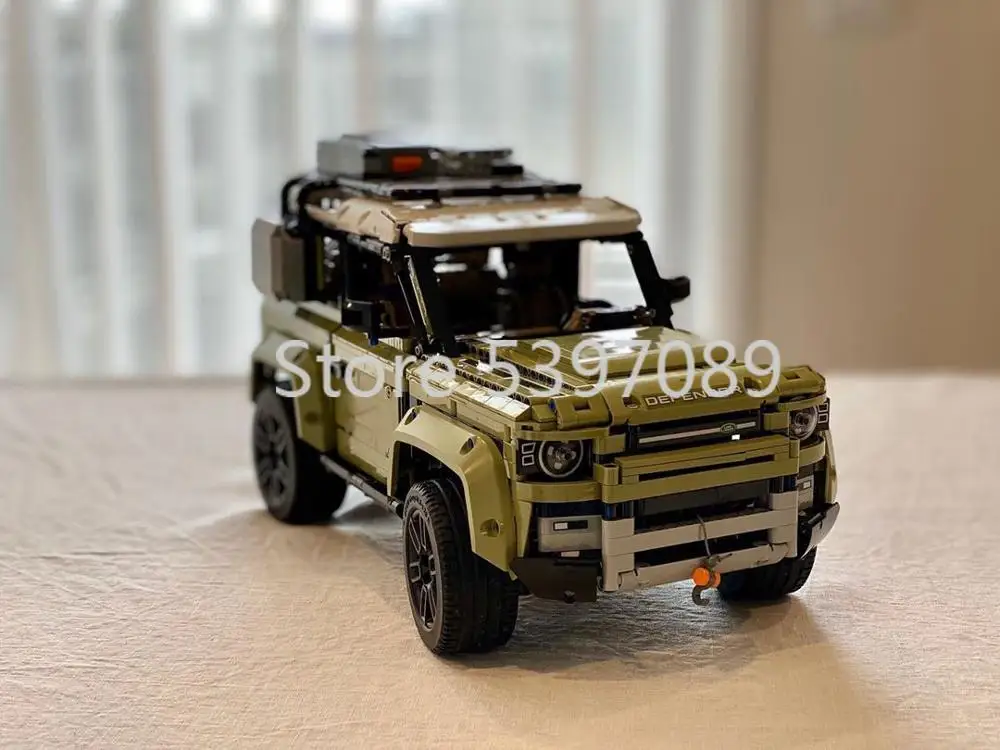 Строительные блоки для автомобилей Land Rover Defender совместимые с Legoing 93018 в наличии