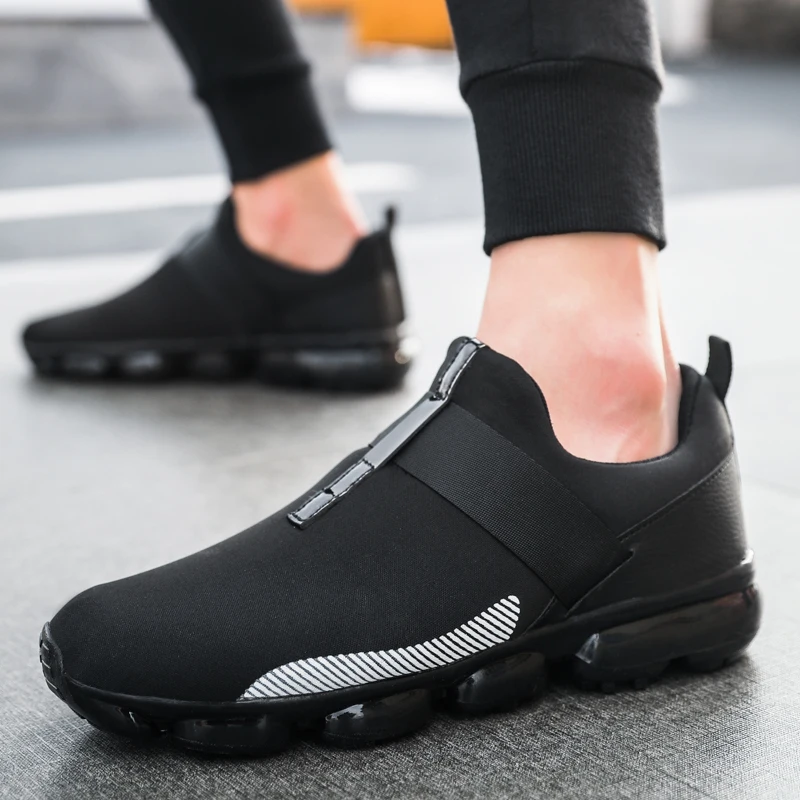 

2021 New Men Light Running Shoes Jogging Shoes Breathable Man Sneakers Slip on Loafer Shoe Fashion Men's Casual Shoes Size 44