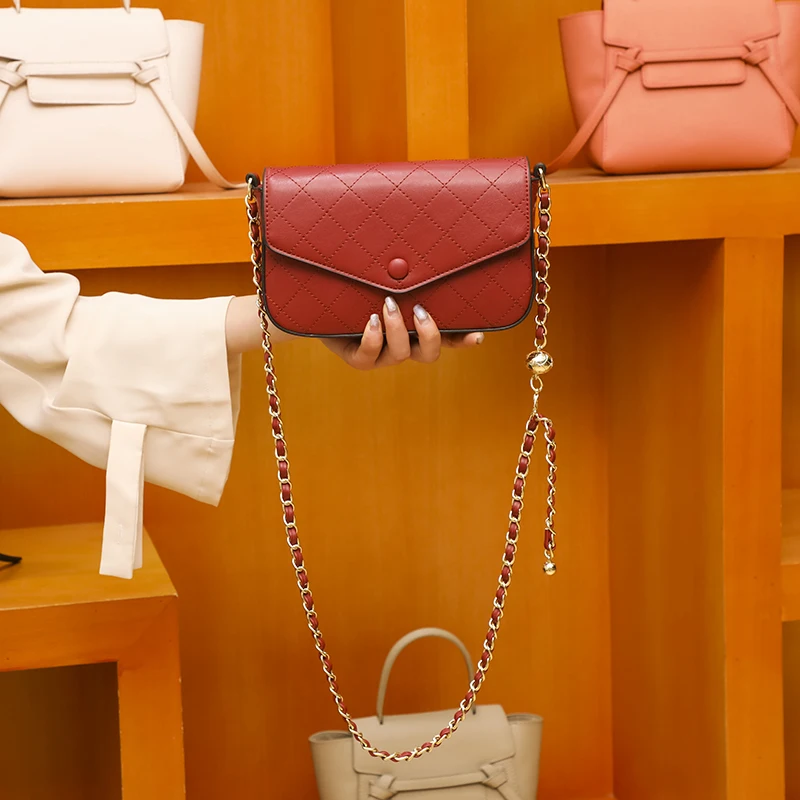 

New Woman Fashion Shoulder Bag High Quality PU Chain Messenger Bag Underarm Bag Luxury Brand Bag Handbag Handbag Trend In 2021