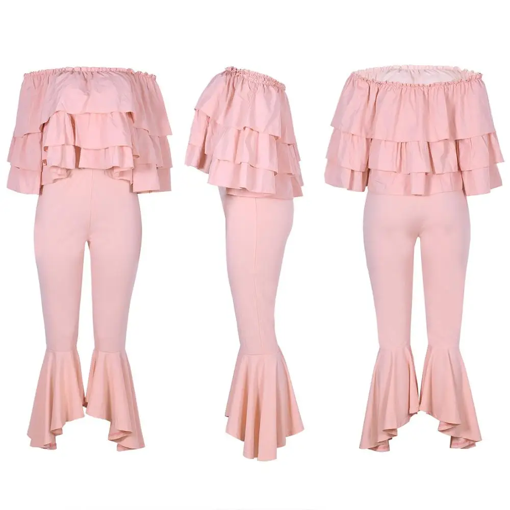 Блузка женская розовая с открытыми плечами и каскадными оборками до щиколотки |