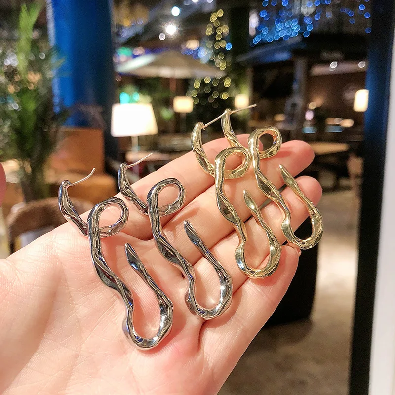 2019 корейские Металлические геометрические серьги с изогнутой линией для женщин