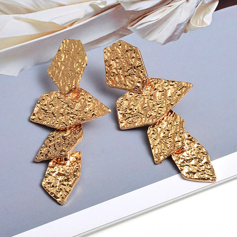 Висячие серьги оптом длинные золотистые металлические висячие Изящные