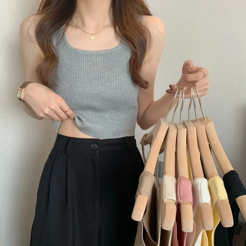 Женский трикотажный жилет на бретелях без бретелек | Женская одежда