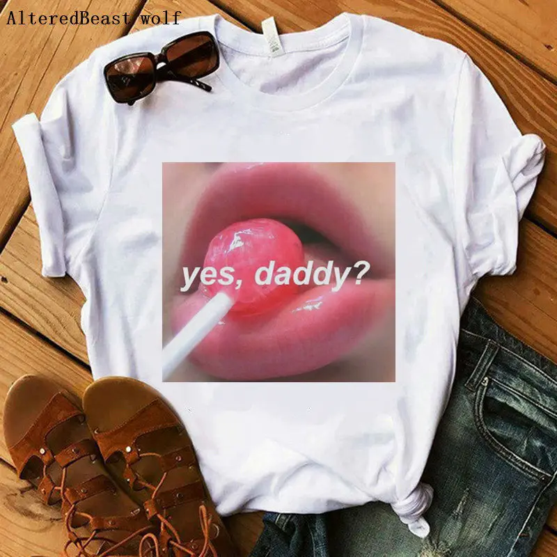 

2020 Yes Daddy T Shirt Women Pink Lip Sugar Sexy Aesthetic Kawaii Harajuku T-shirt 90s Fashion Tee Tops Female White Clothes