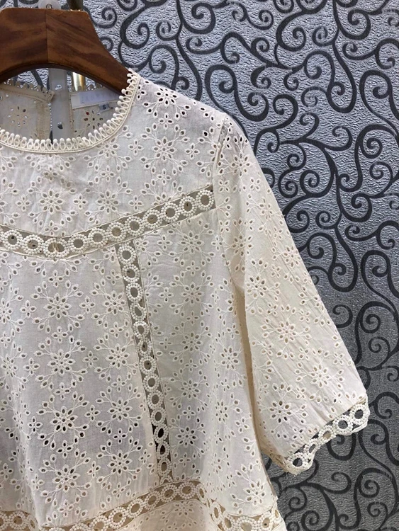 High Quality Short Sets 2021 Summer Fashion Clothing Suits Women Hollow Out Embroidery Loose Tops+Casual Short Suits Sets Ladies