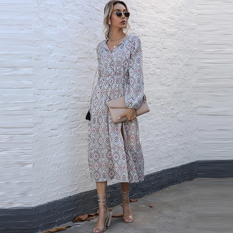 

Traf French printed V-neck long sleeve hem split dress 2022 spring and autumn new waist slim temperament dress