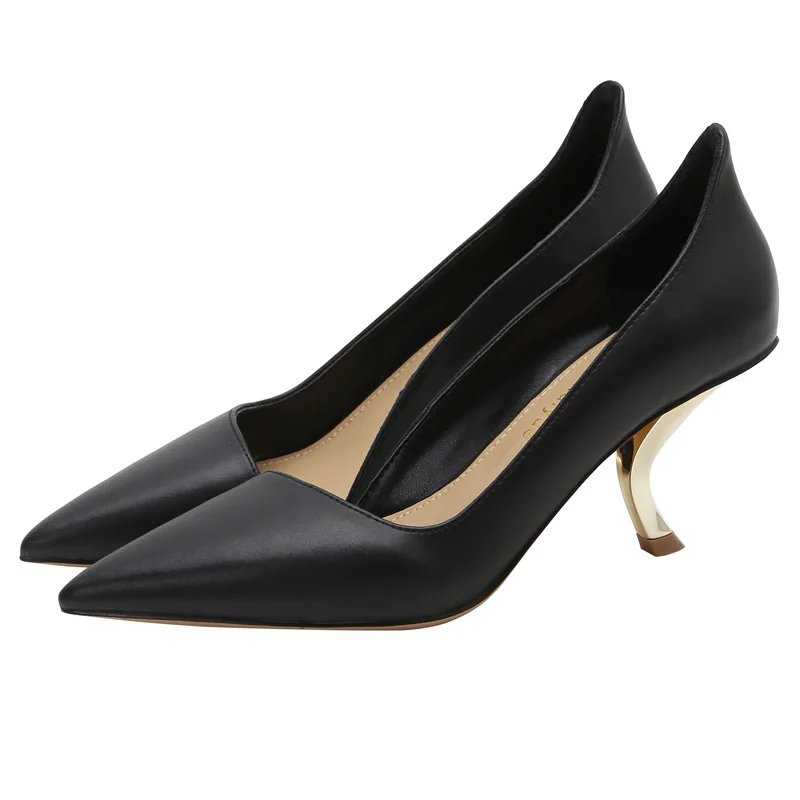 Весенние туфли лодочки с острым носком Женские на высоком металлическом каблуке