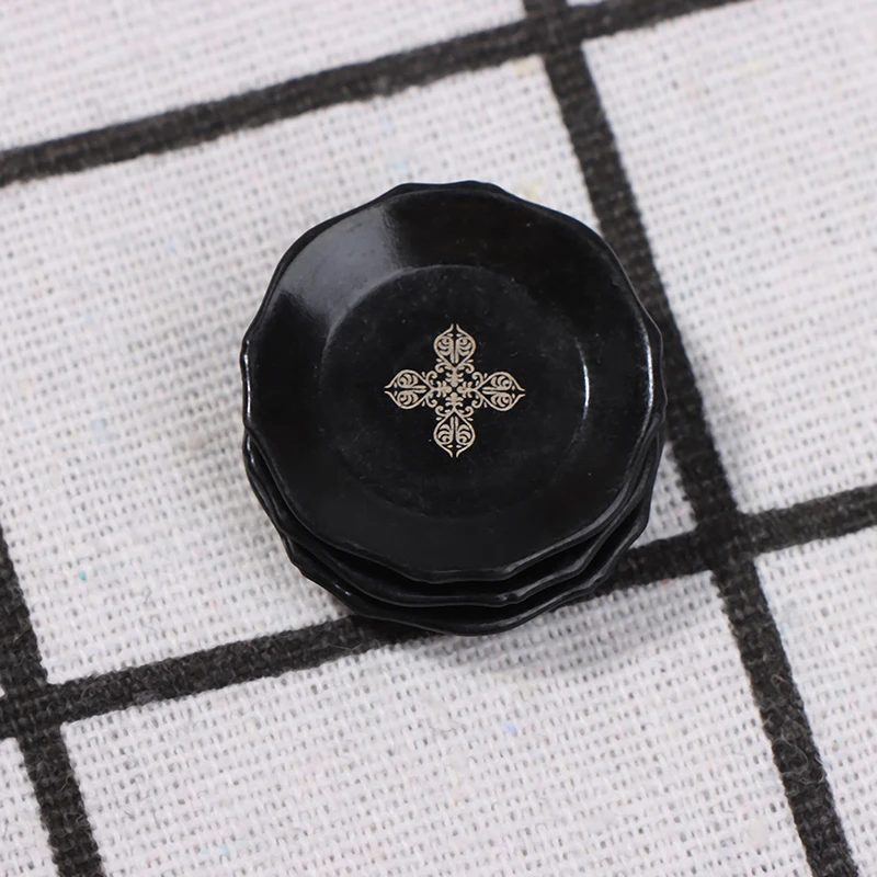 

4pcs/set 1/12 Dollhouse Miniature Resin Printing Plate Dishes Dollhouse Mini Play Kitchen Furniture