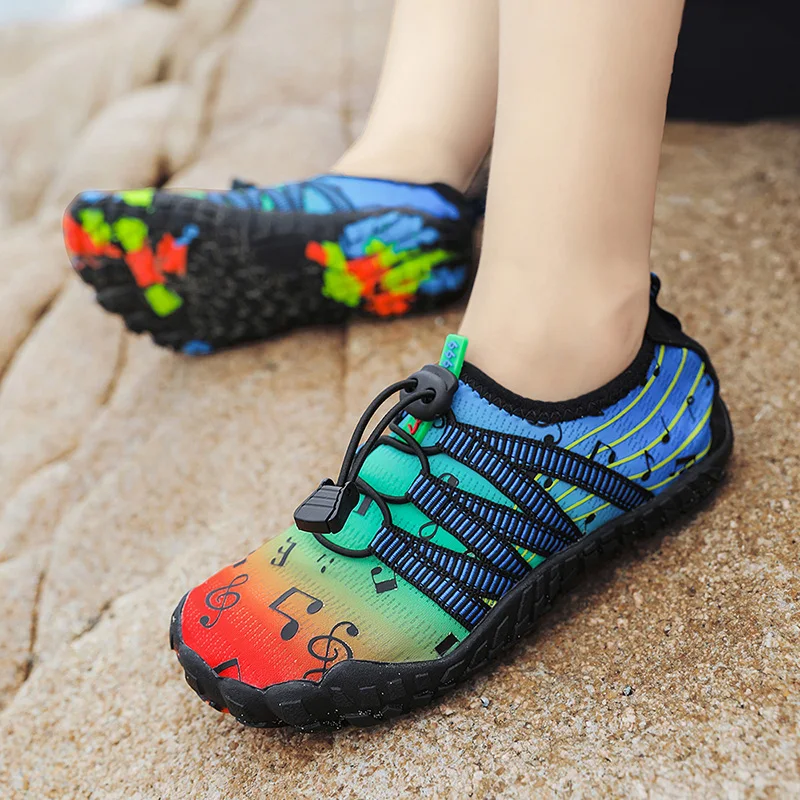 

Boys Girls Breathable Barefoot Wading Shoe Quick-Dry Beach Water Shoes Childrens Non Slip Comfortable Upstream Surfing Aqua Shoe