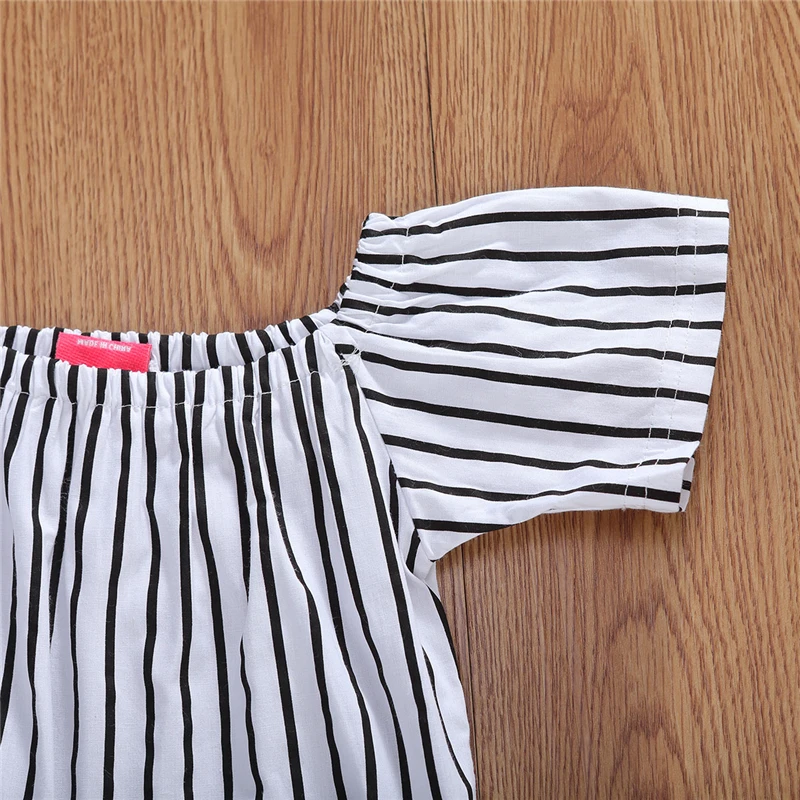 

2020 Fashion Baby Girls Summer Autumn Toddlers Personalized Vertical Short Sleeve Stripes Off Shoulder Short Sleeve Jumpsuit