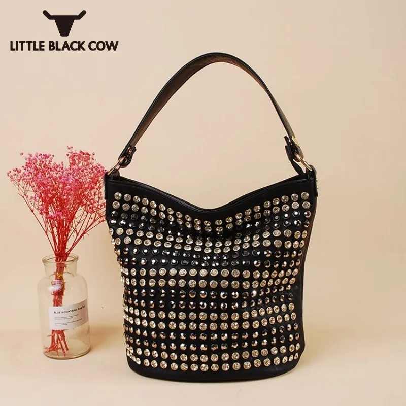 Большая сумка мешок через плечо от известного бренда женские сумки на Модные