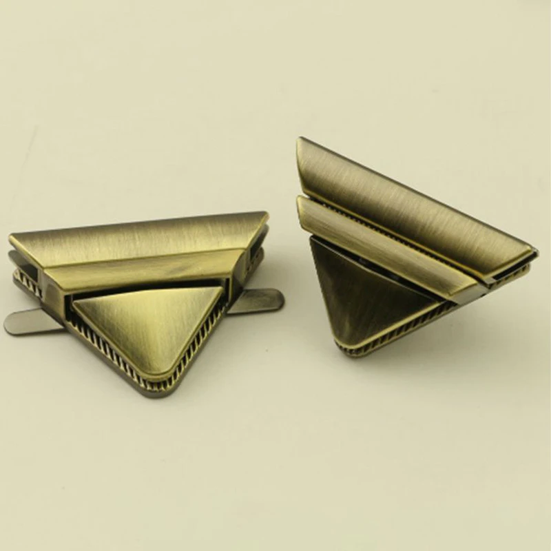 10 Pcs Fashion Metal Clasp Bag Accessories Turn Lock Triangle Twist Locks For DIY Handbag Shoulder Bag Purse Multiple Colour