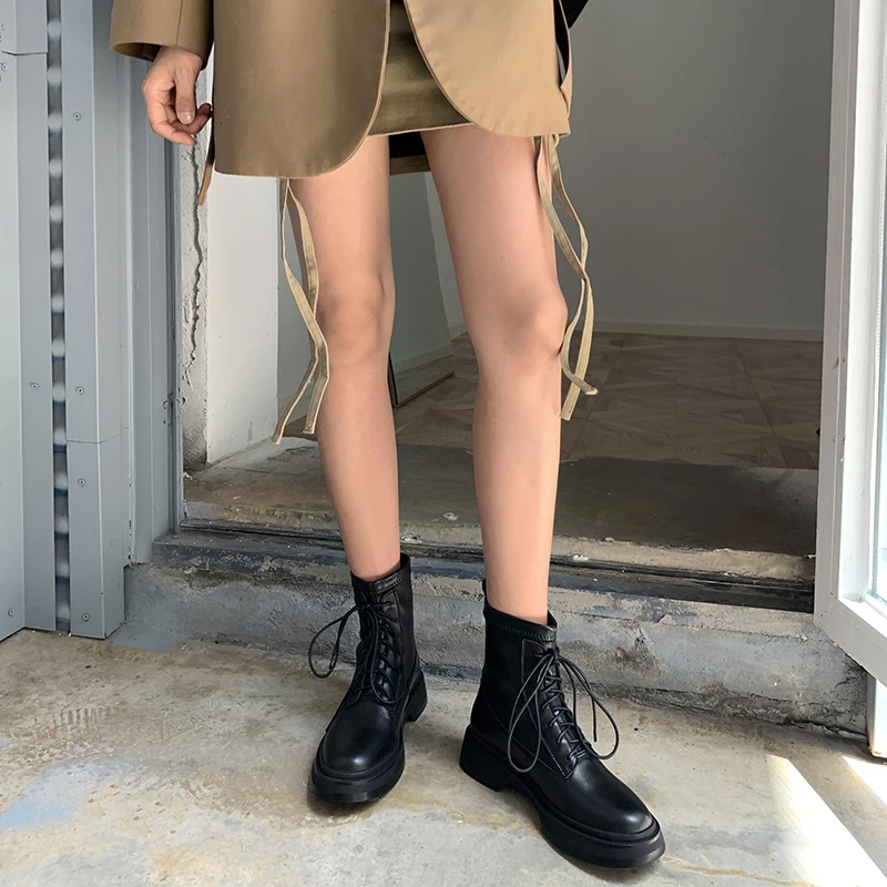 spesifikasi 2020 Musim Semi Dan Musim Gugur Baru Kepala Bulat All-Match Kulit Sepatu Bot Pendek Fashion Martin Boots Wanita Renda Depan-lebih Tinggi Wanita Sepatu X458