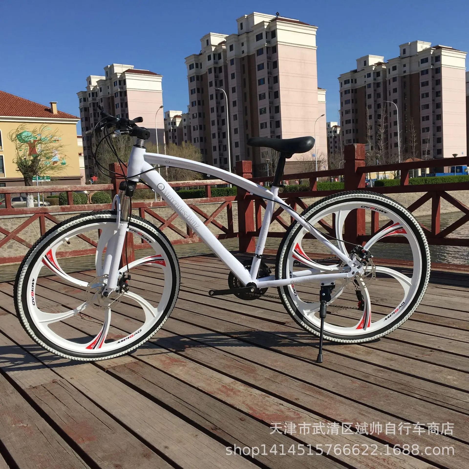 

The new Boa Benz special mountain bike 26 inches one wheel double disc brake