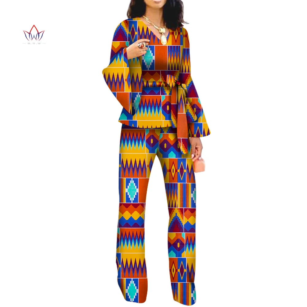 Женский комплект из брюк и топа повседневный с поясом принтом в африканском