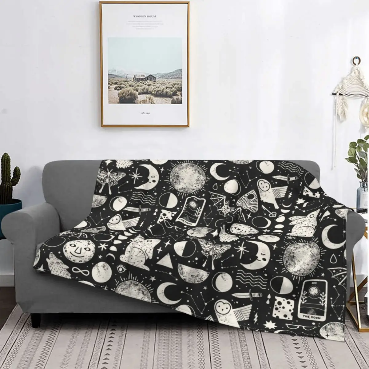 

Lunar Pattern Moon Eclipse Blankets Coral Fleece Plush Textile Decor Space Stars Lightweight Throw Blankets for Home Bedding