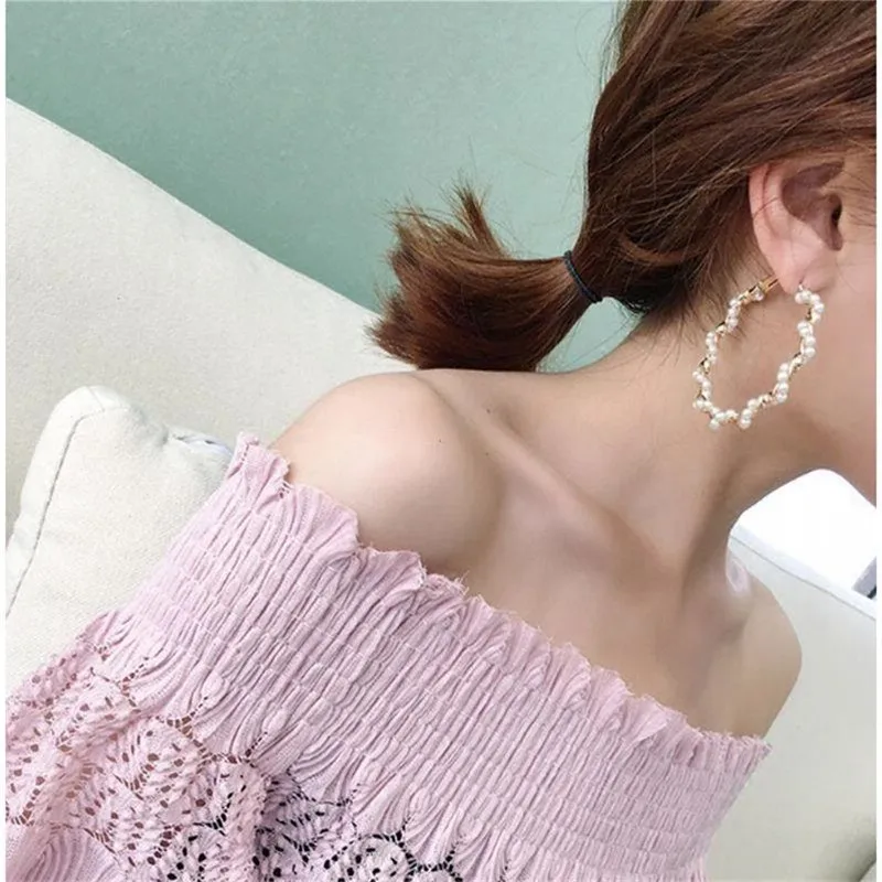 Серьги SexeMara 2019 New Statement Simulated Pearl Wrap Big Circle для женщин, персонализированные модные украшения для ушей в стиле хуп, с бринками.