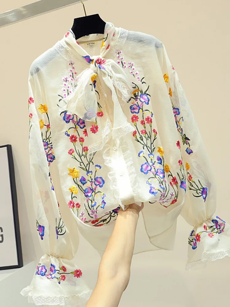 Женская рубашка с цветочной вышивкой Весенняя шифоновая блузка в Корейском