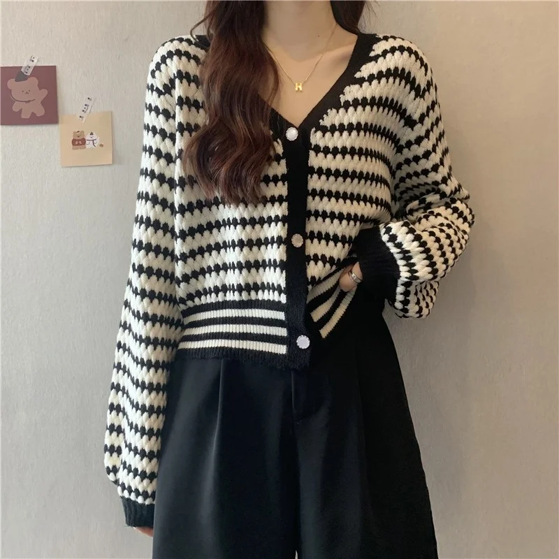

Вязаное пальто, женская осенняя верхняя одежда, Топ 2021, корейский цвет, контрастная полоса, v-образный вырез, свободный тонкий свитер с длинн...