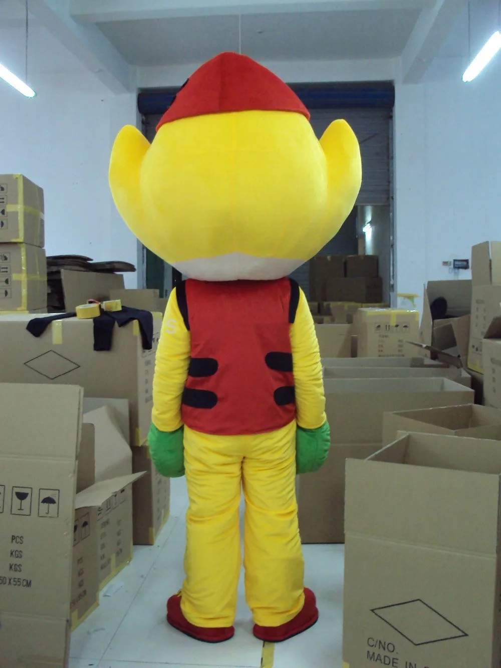 

Yellow Boy Mascot Costume Suits Cosplay Party Game Dress Outfits Advertising Promotion Carnival Halloween Xmas Adults Fursuit