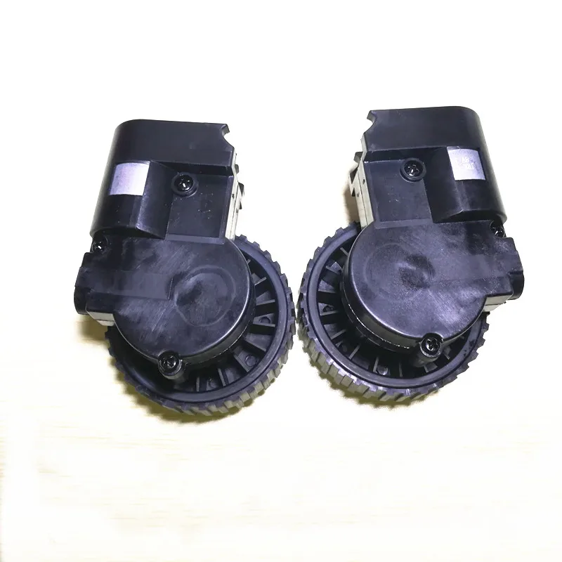 Левое и правое колесо для робота пылесоса Philips FC8812 FC8820 FC8830 FC8810 FC8832 FC8822 FC8932
