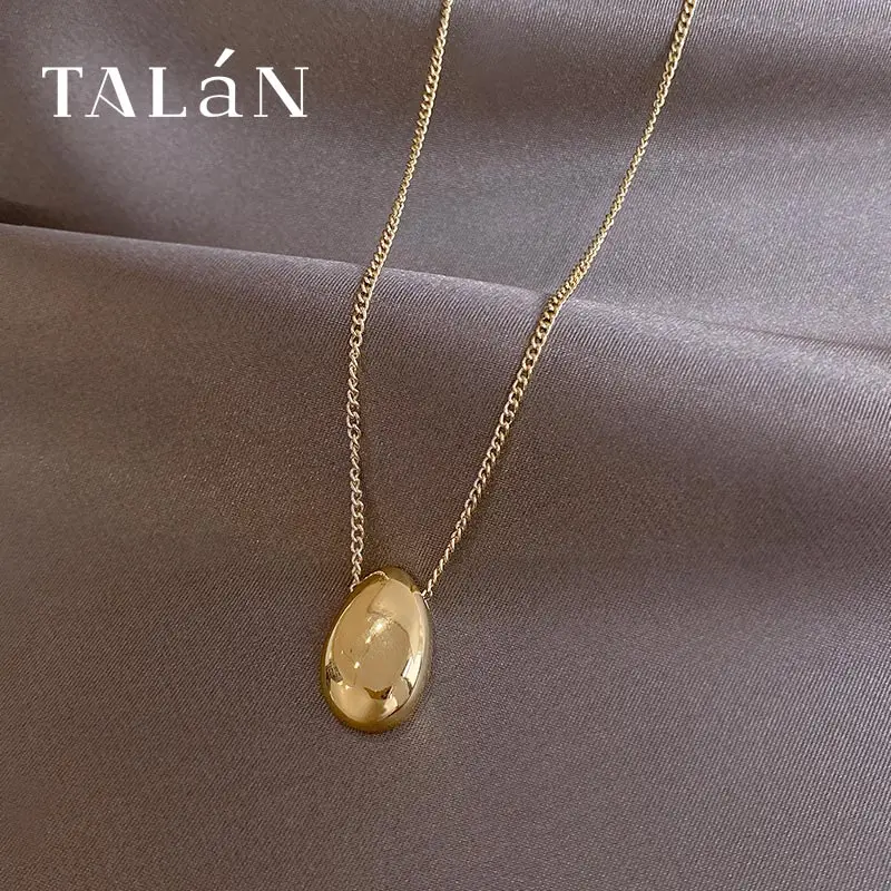 

Vintage Golden Metal Long Pendants Necklaces for Women Bohemian Water Drop Shape Choker Statement Wedding Party Jewelry Gift