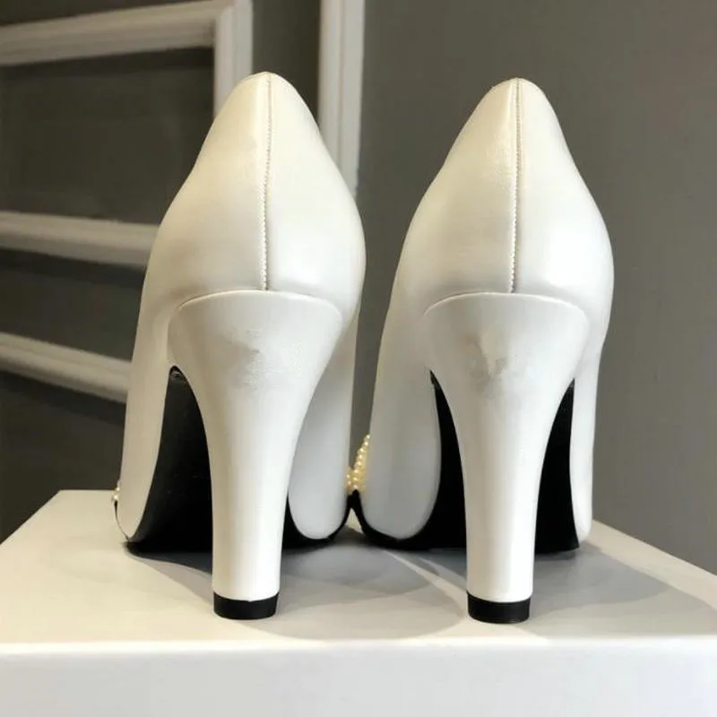 Босоножки женские замшевые с острым носком однотонные Туфли на каблуке