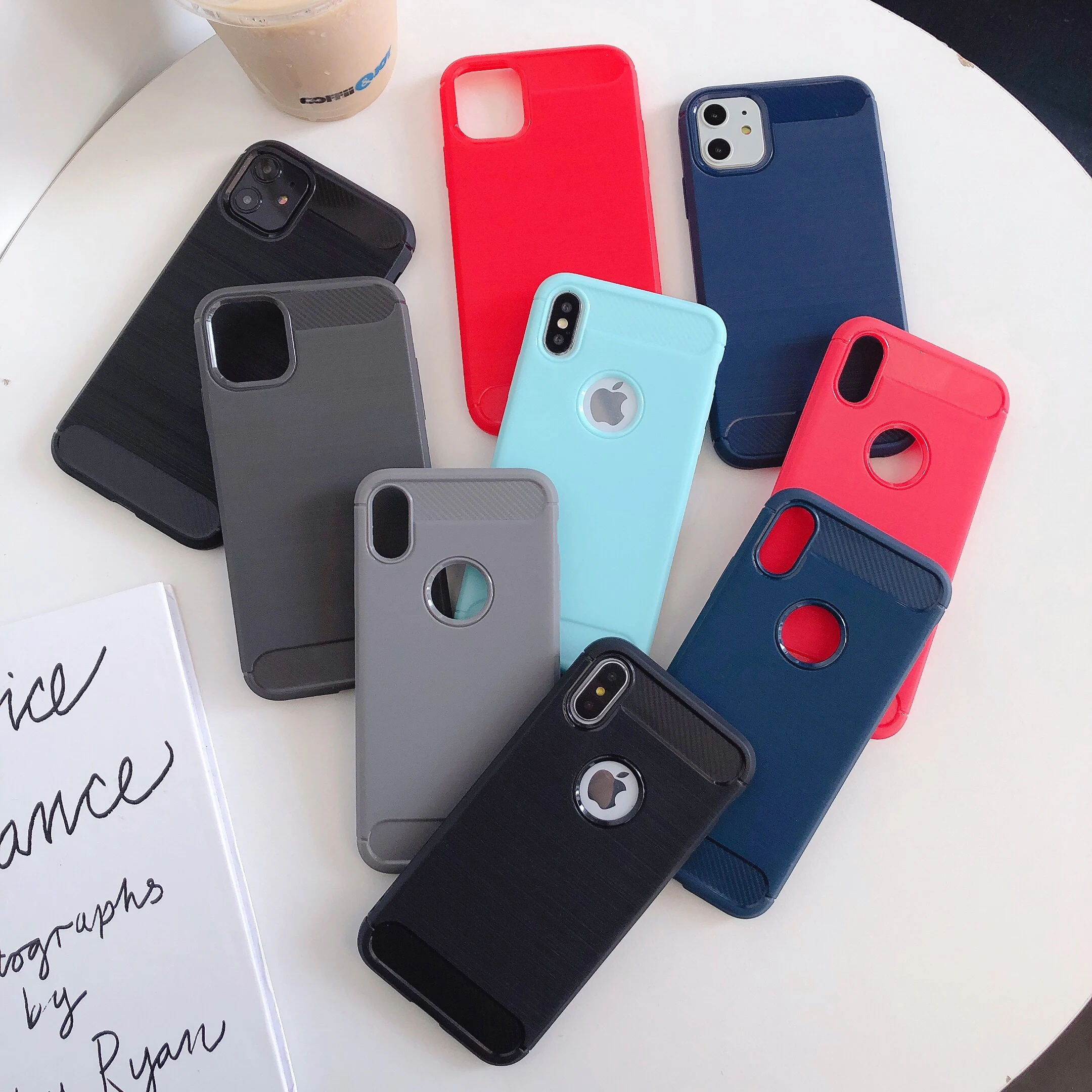 Чехол для телефона iPhone ультратонкий жесткий чехол с отверстиями теплоотвода 6 6s 7