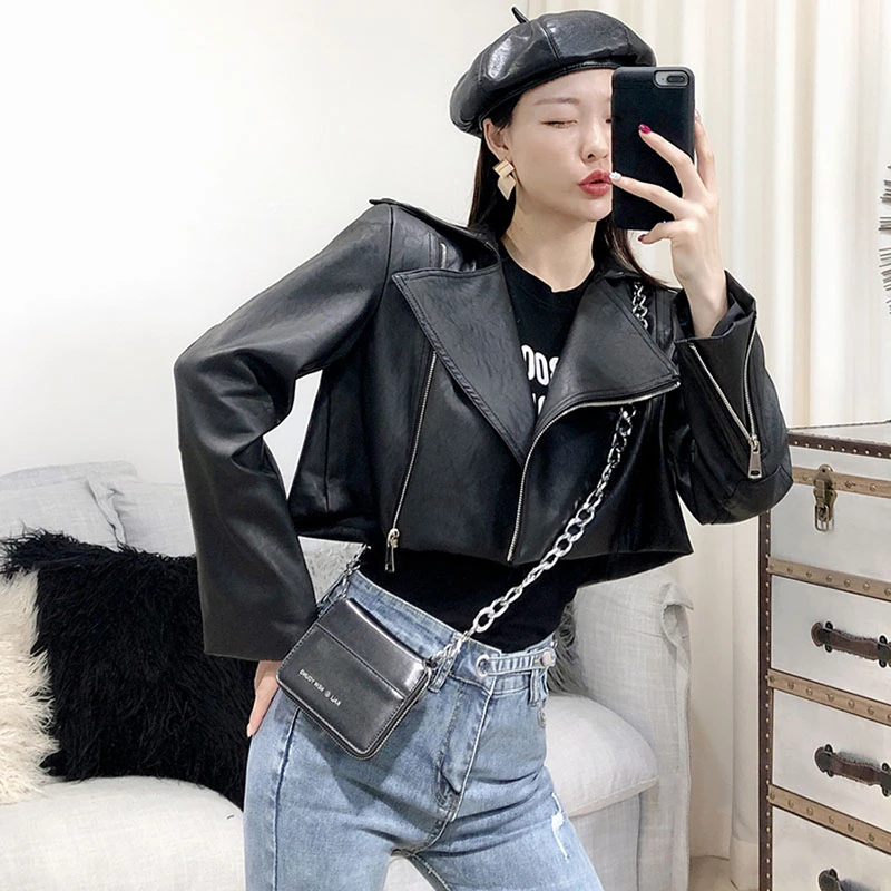 Женская Байкерская короткая куртка из искусственной кожи черная Базовая на