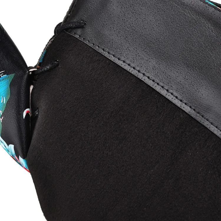 Женские ботинки на платформе PXELENA в готическом стиле шнуровке с пряжкой до