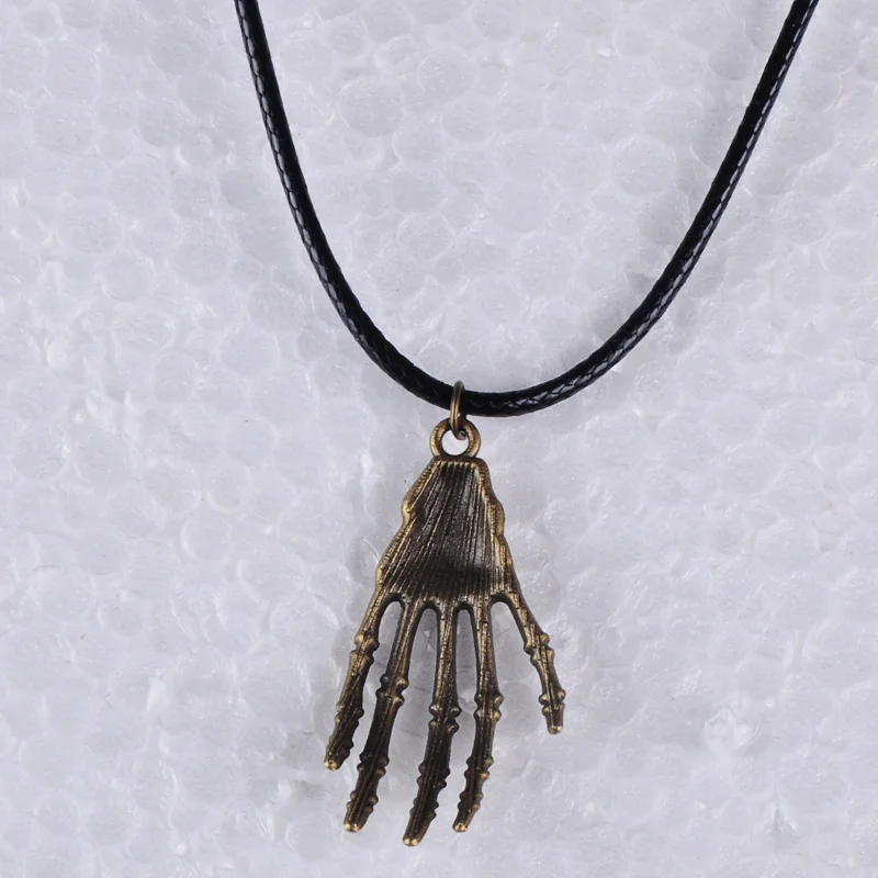 Vintage antique bronze Halloween skeleton hand pendant necklace men women wax cord rope metal jewelry alloy jewellery | Украшения и