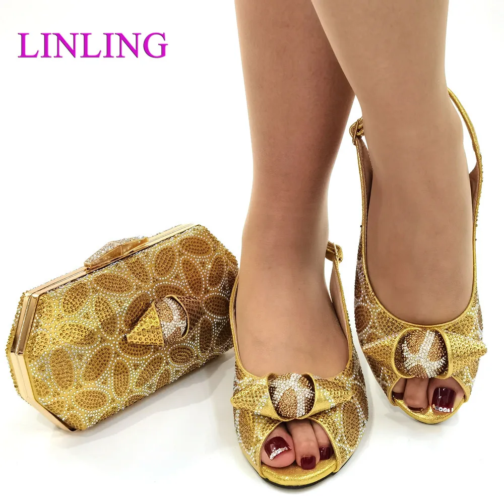 

Golden Color Italian Design 2021 Hot Selling Low Heels Party Nigerian Ladies Shoes and Bag Set Decorated With Narrow Band