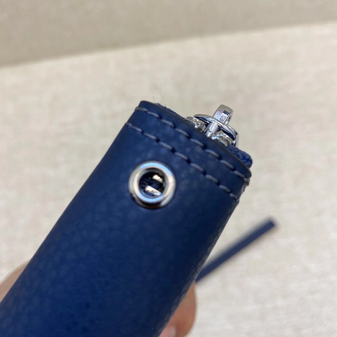 

New leather men and women large-capacity fashion handbag messenger bag clutch