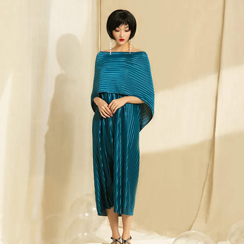 

Super Chic Sexy V-back Metallic Pleated Cloak Sleeve Dress Women Unique Prom Dress Evening Dress