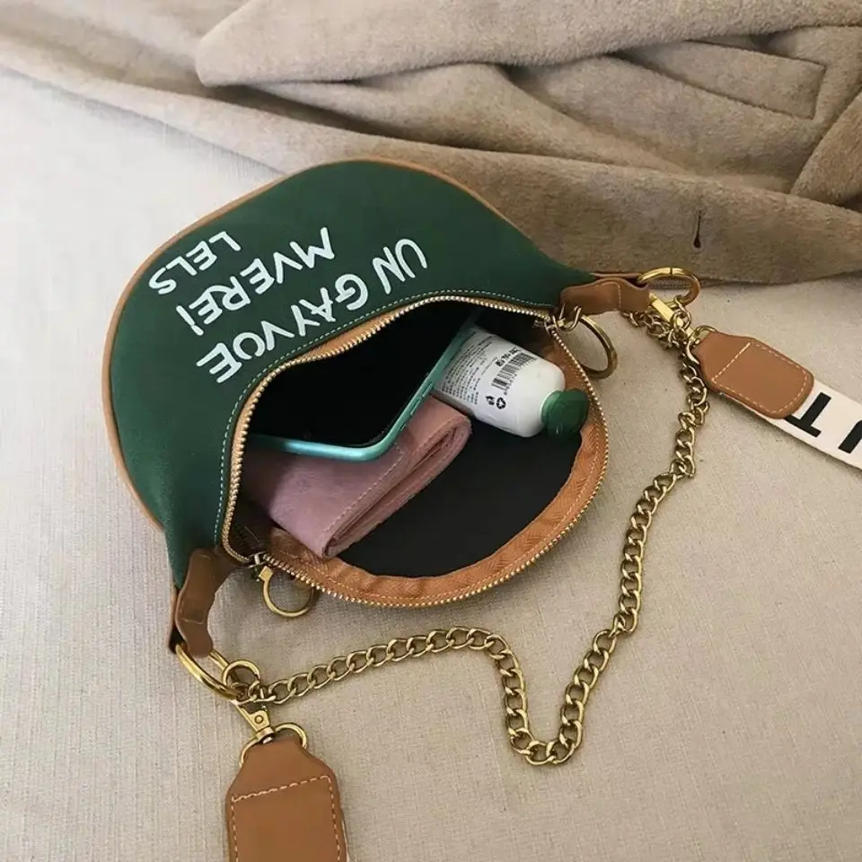 

High Sense of foreign style small bag female fashion Korean version of matte skin with a waist bag shoulder messenger bag