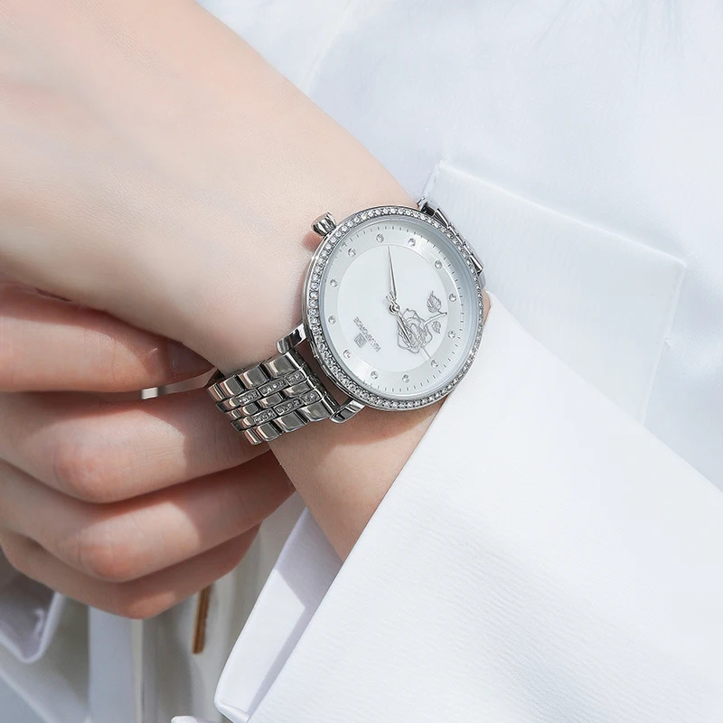 

NAVIFORCE Women's Fashion Watches Waterproof Luxury Sliver Ladies Elegant Clock Rhinestone Quartz WristWatch Gift For Women