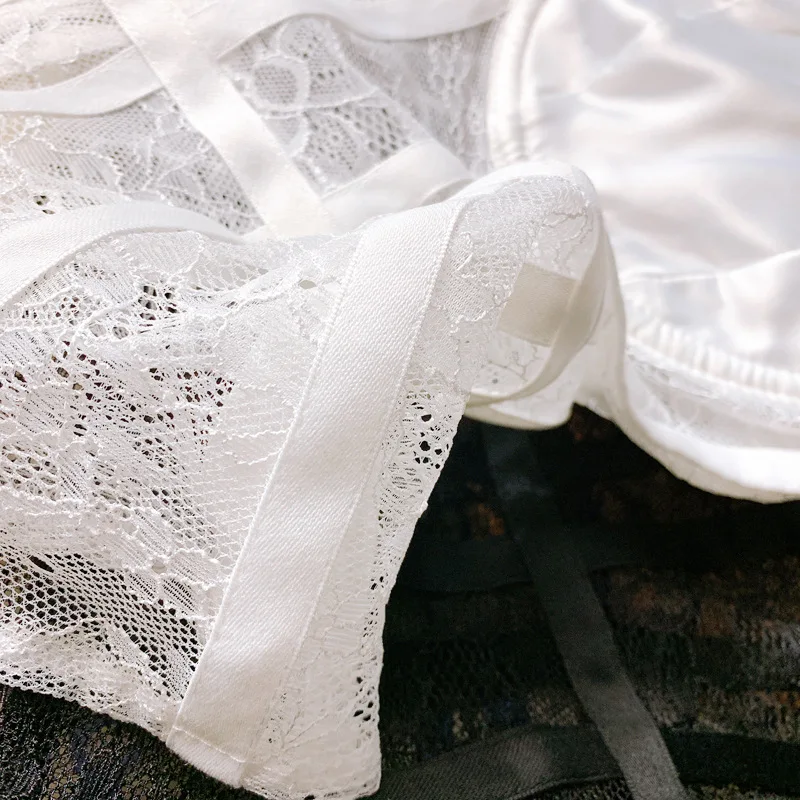 

Women Vintage Slim Lace Hollow Out Solid Color Camisole Tube Top Ladies Spaghetti Strap Crop Tops Back Zipper Sling Camisole