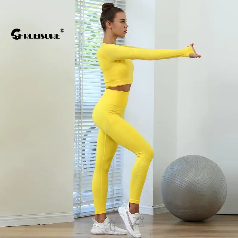 Спортивный комплект CHRLEISURE с длинными рукавами однотонный Комплект для занятий