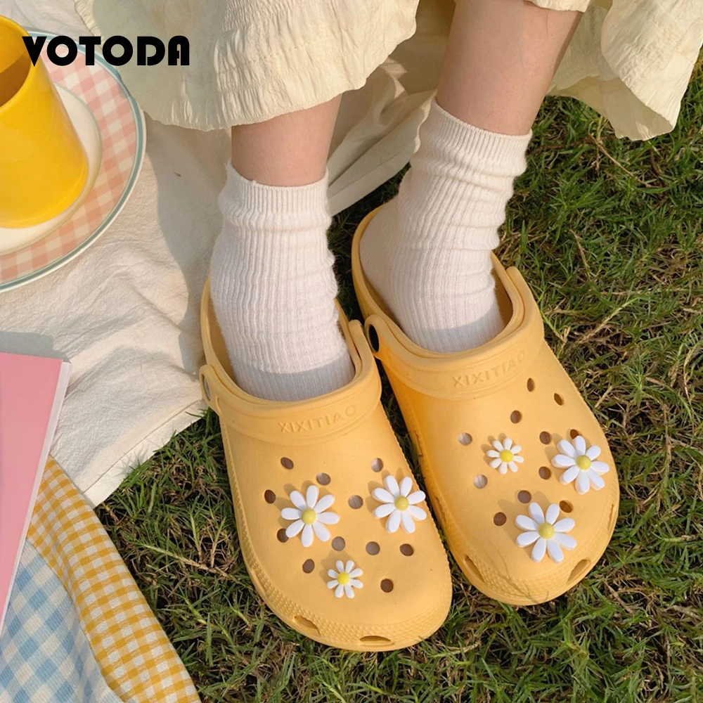

Summer Girl Beach Slippers Cute Candy Hole Shoes Soft Foam Clogs Slides Women Casual Flat Garden Sandals Ladies DIY Flip Flops