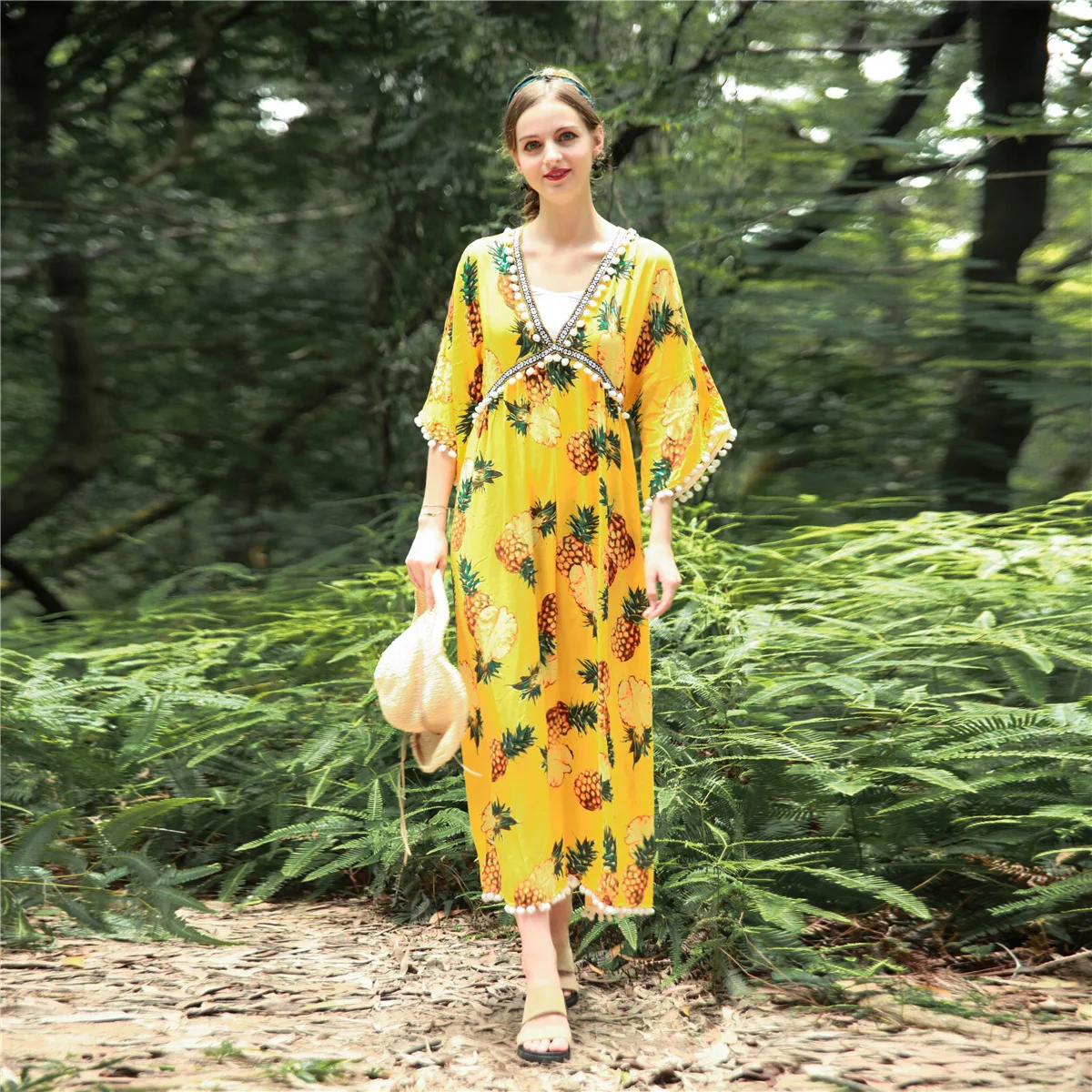 Женское платье новое большое с v-образным вырезом свободное роговым рукавом