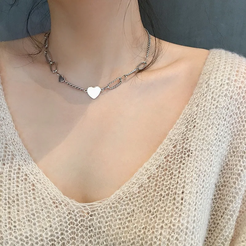 

Kpop Retro Fashion Love Heart Metal Clavicle Chain Choker Necklace For Women Girls Egirl Punk Party Aesthetic Jewellery Gift