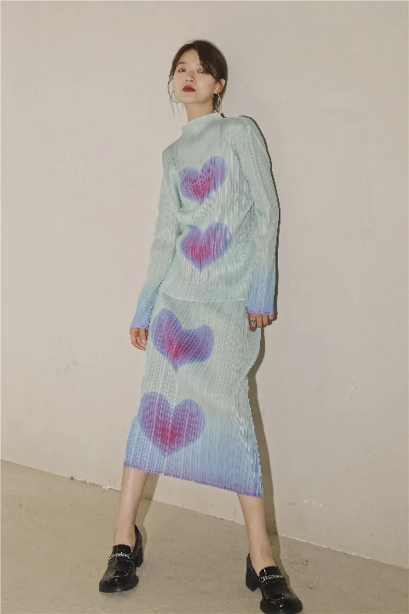 

Love Tie Dye Two-piece Pleated Skirt Set Ladies Spring New High-neck Long-sleeved Shirt High Waist Midi Skirt