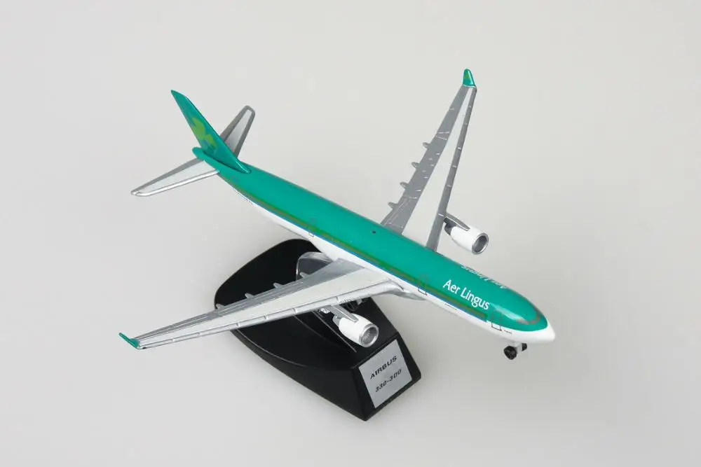 

Collection 1/400 Aircraft Aer Lingus Passenger A330-300 Alloy Airline Plane Model Toy 14cm
