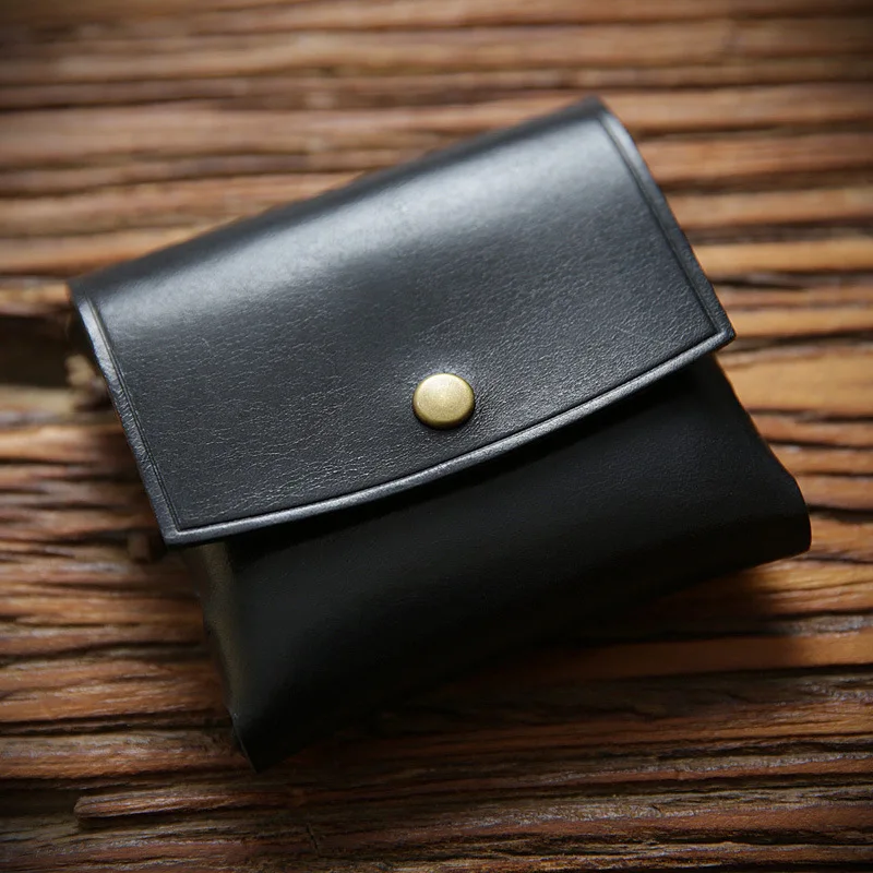 Миниатюрный кошелек из натуральной кожи в минималистском стиле цветной